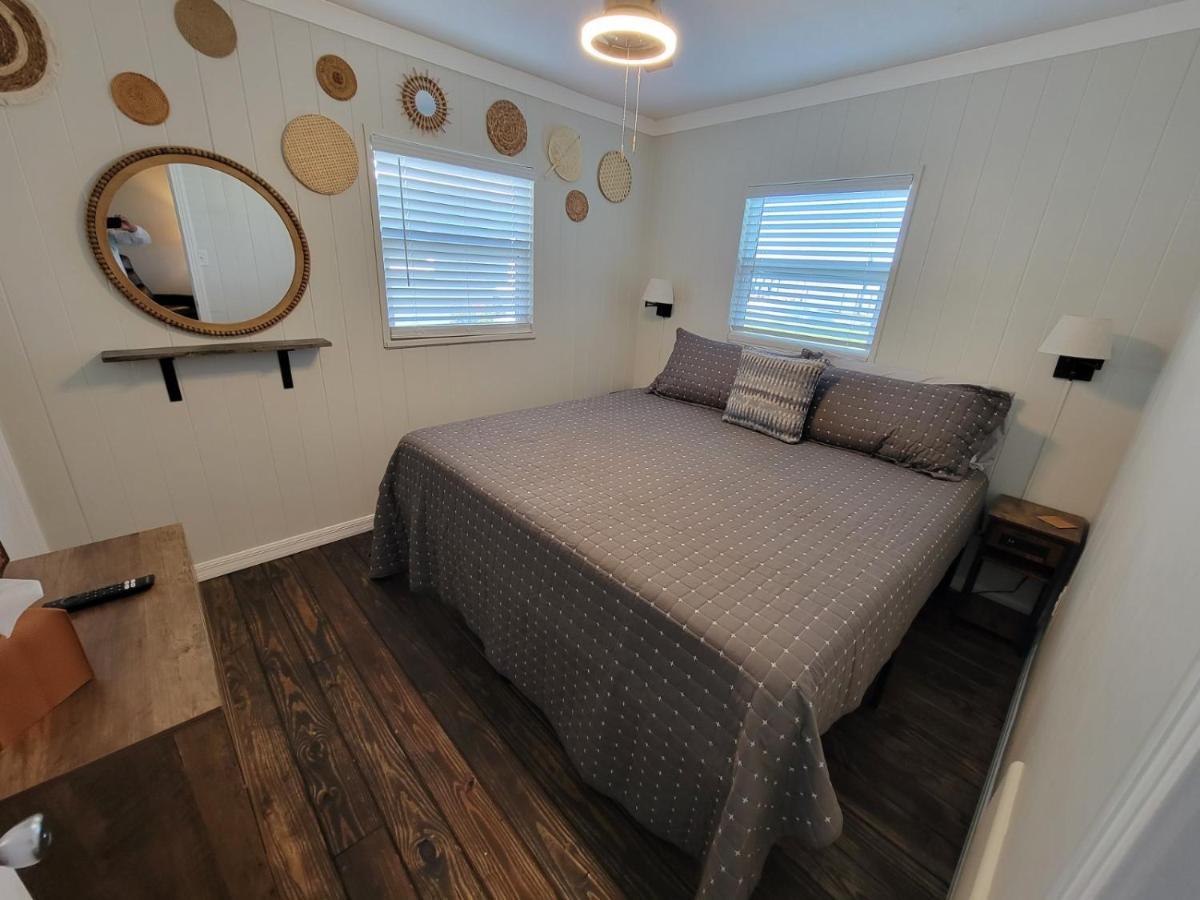 Camp St. Cabanas Unit 4 塔瓦雷斯 外观 照片